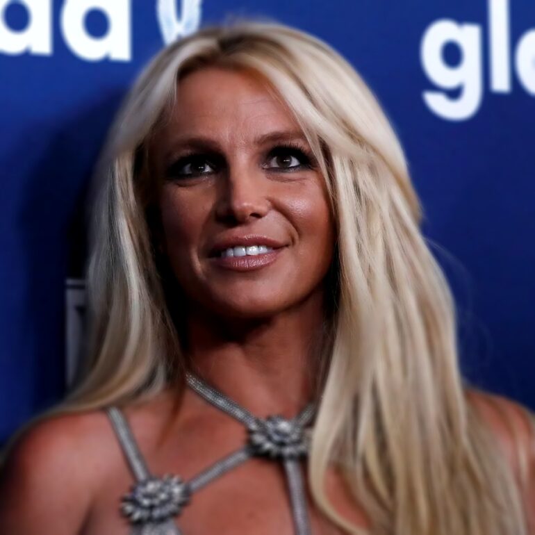 spears
